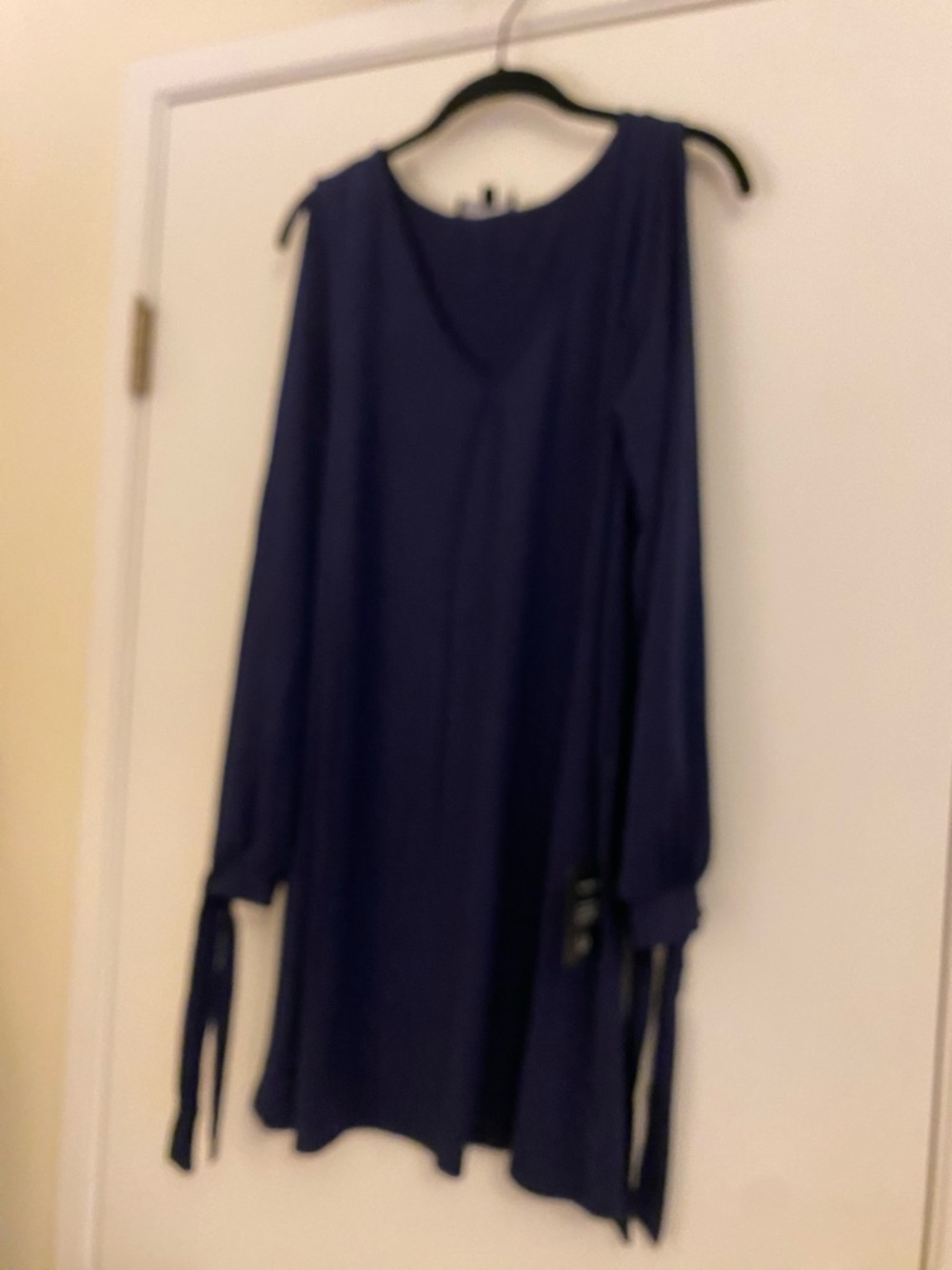 Lulu's Navy Tie-Cuff Mini Dress